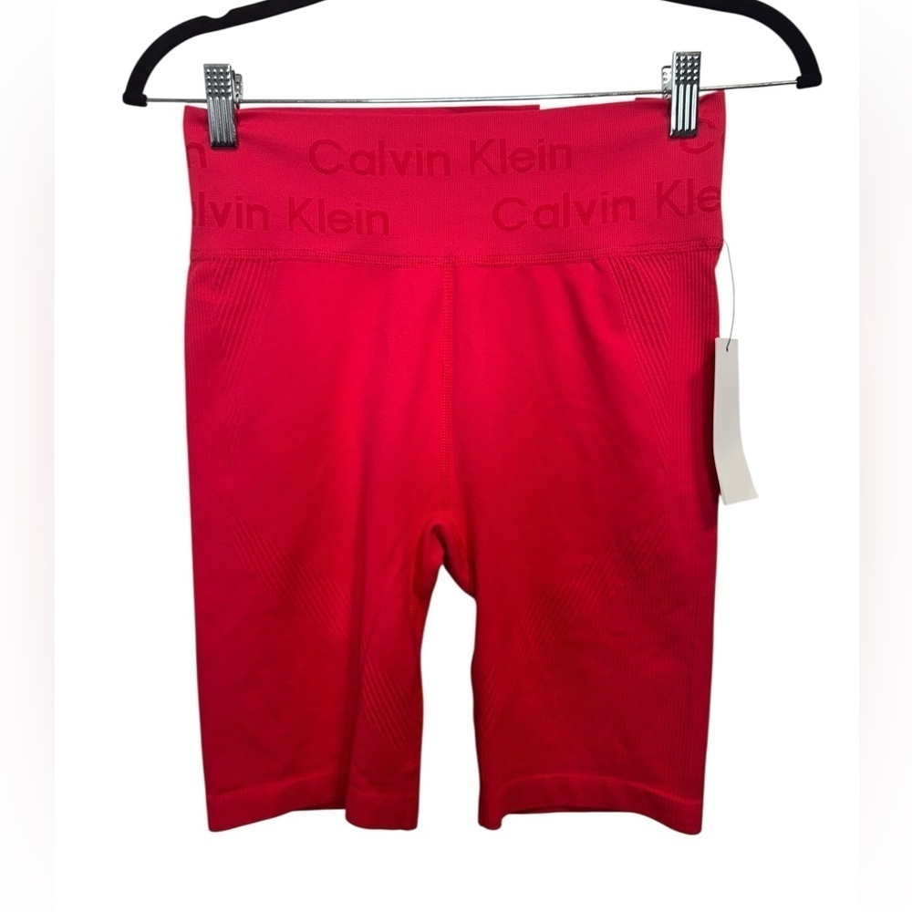 Bundle Calvin Klein Performance Seamless Ribbed Shorts - Picture 6 of 16